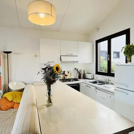 Rez-de-chaussee Avec Terrasse, A 100m De La Plage! 6 Couchages, Parking Inclus, Linge Fourni. - Fr-1-63-343 Appartement *
