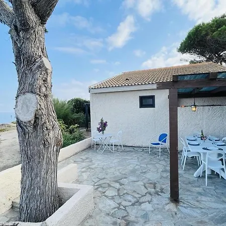 Rez-de-chaussee Avec Terrasse, A 100m De La Plage! 6 Couchages, Parking Inclus, Linge Fourni. - Fr-1-63-343 * Lumio (Corsica)